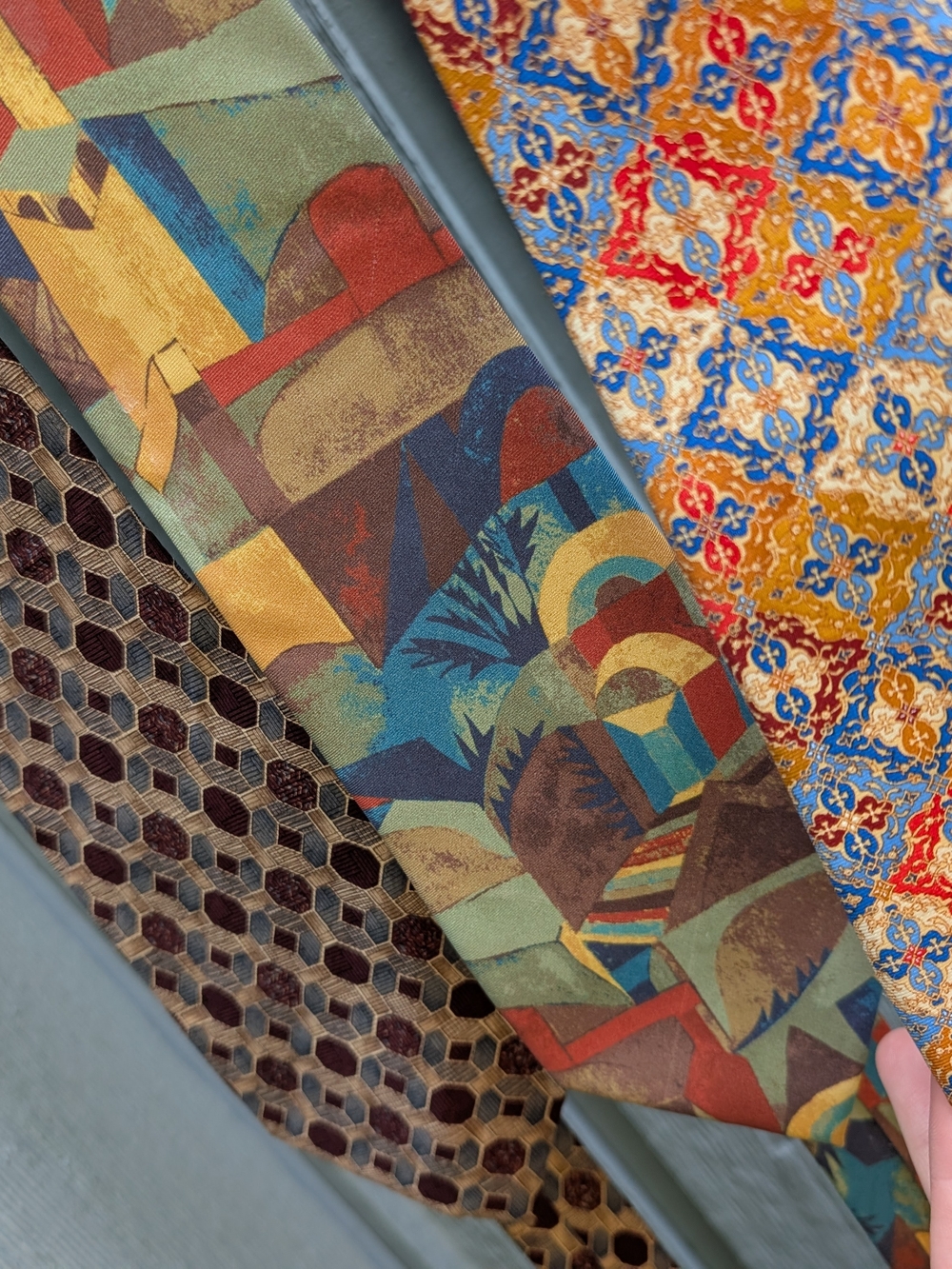 Multi-Color Patterned Men's Tie (Orange, Brown, Blue) - Picture 2 of 7